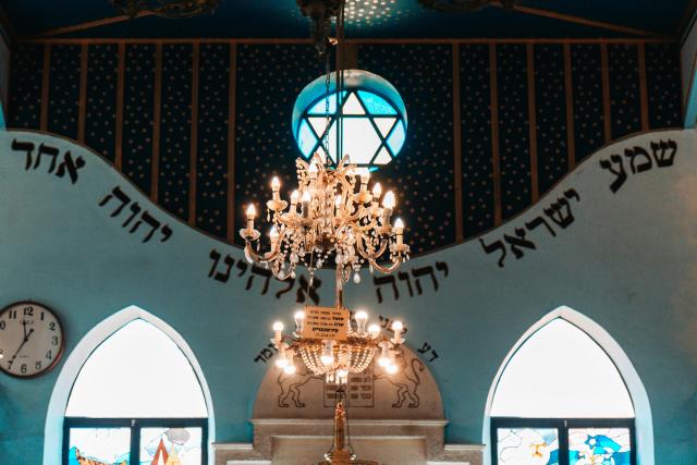 Why a 105-Year-Old Stopped Going to Synagogue - A Funny Tale