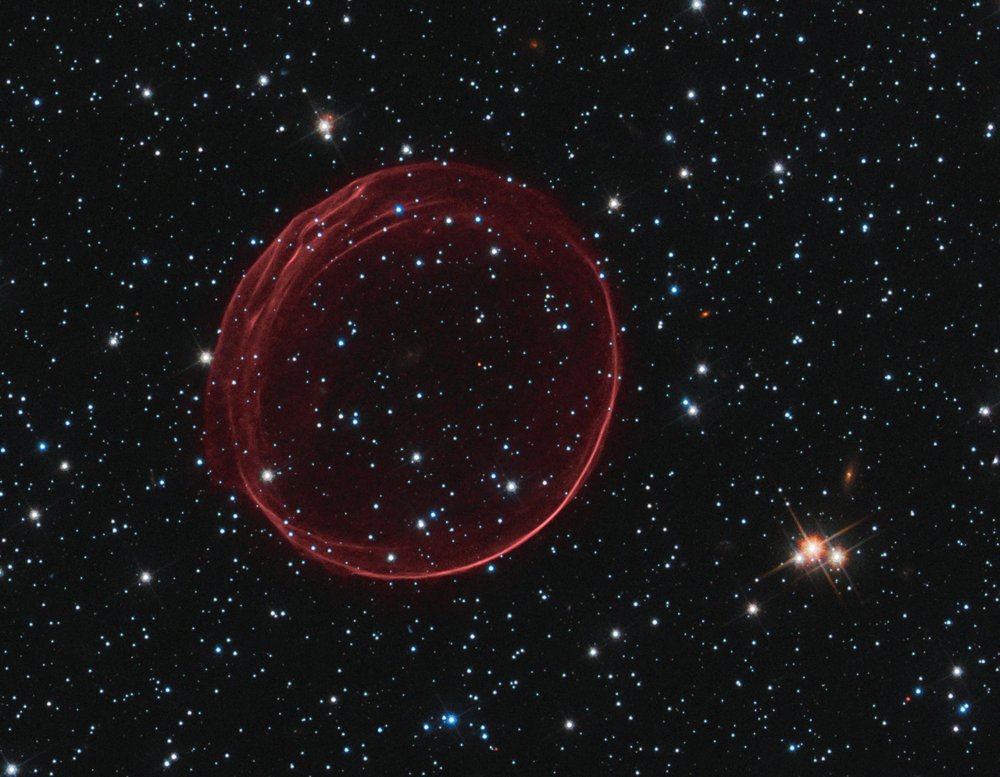 Hubble image of supernova remnant SNR 0509-67.5