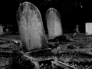 picture of a gravestone