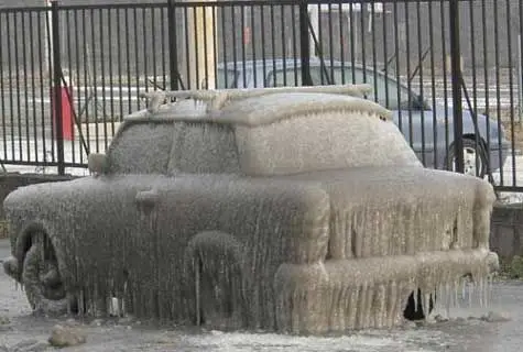 Funny Pictures of Ice Covered Car