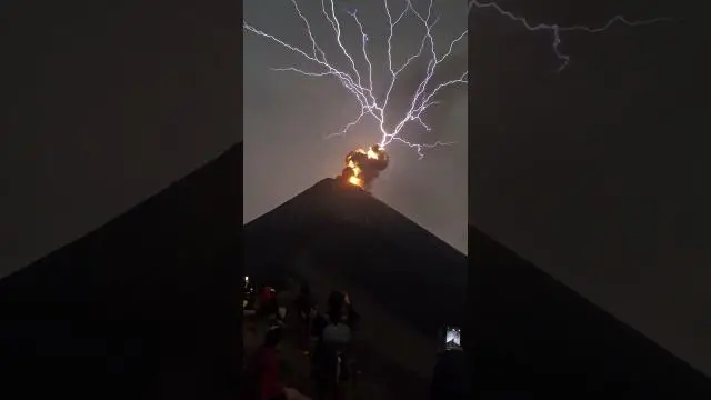 volcano lightning